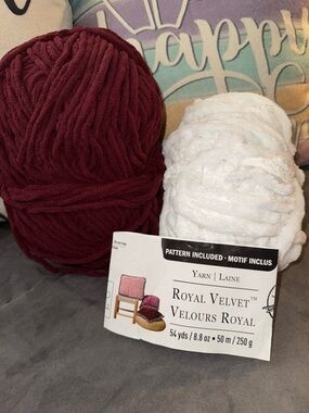 Royal Velvet Knit Accent Pillow Yarn - Wine Red & Blush